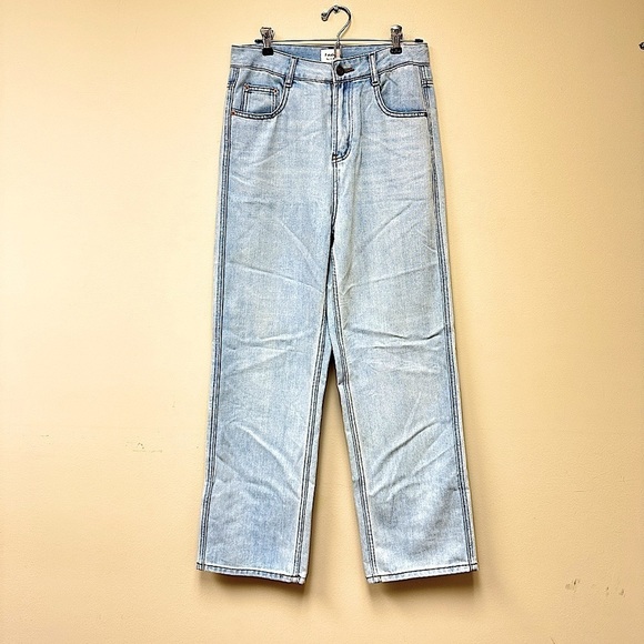 F studio Jeans - Picture 1 of 10